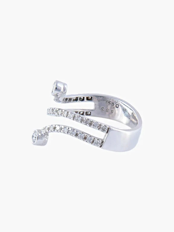 White Gold Diamond Ring - Image 6