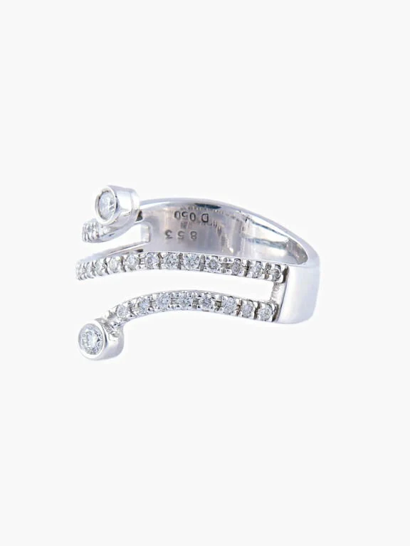 White Gold Diamond Ring - Image 7