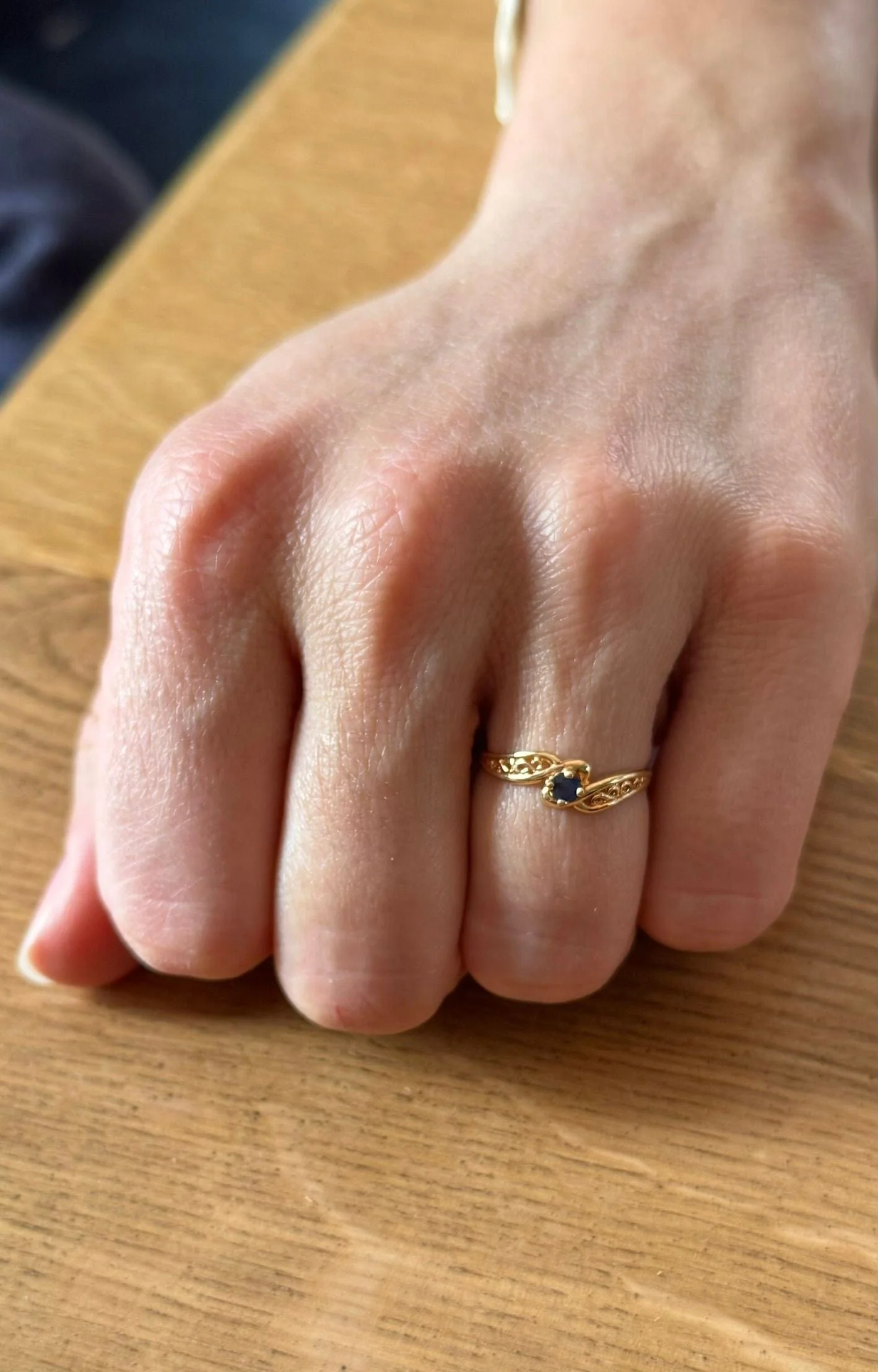 Yellow Gold Sapphire Ring - Image 15