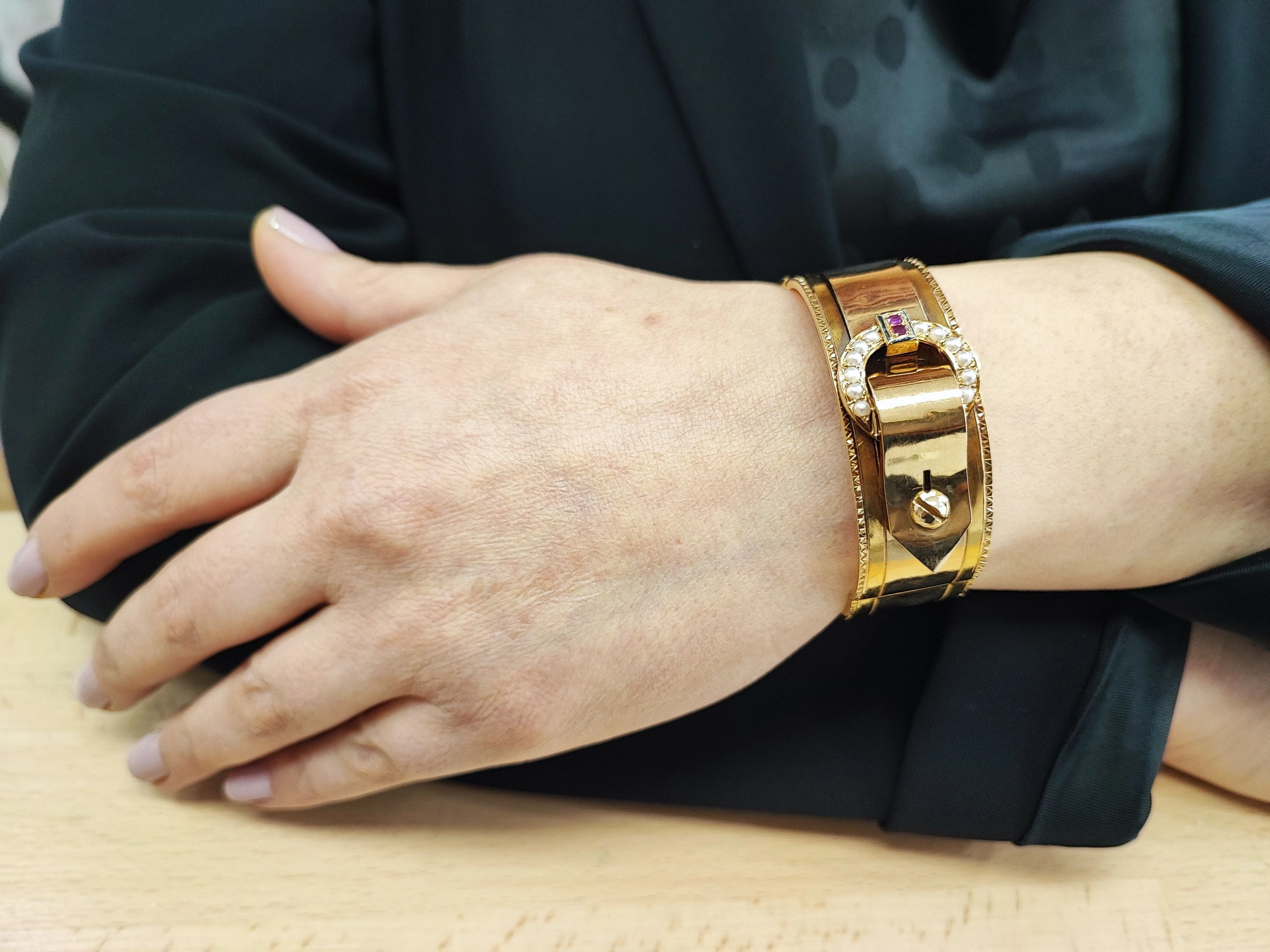 Napoleon III bangle bracelet - Image 12