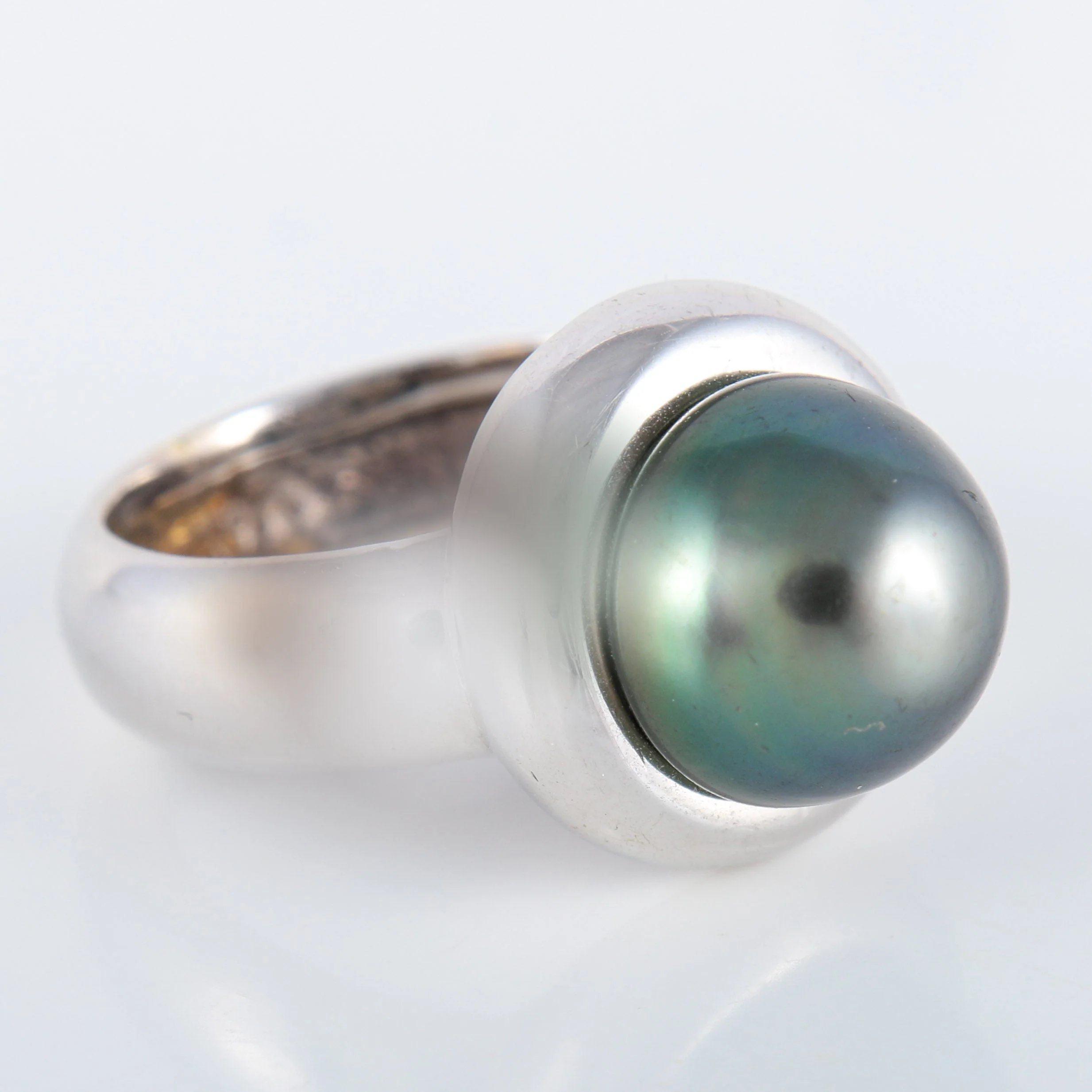 Gray Pearl Ring - Image 10