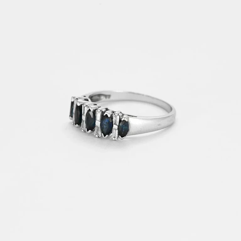 White gold sapphire ring - Image 4