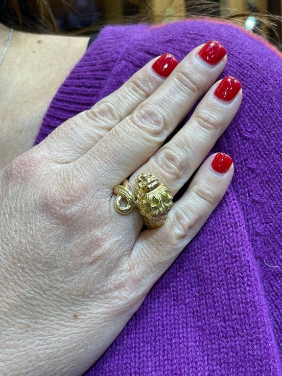 Dragon yellow gold ring - Image 2
