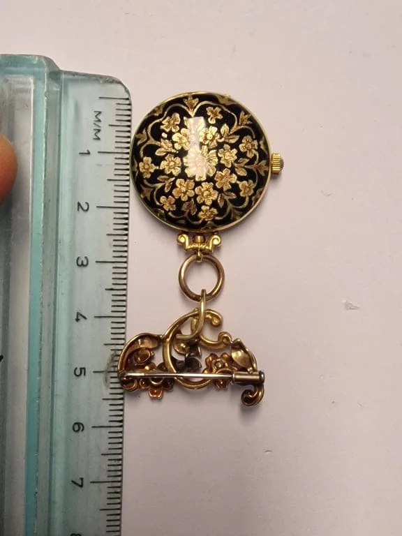 Baume & Mercier - 18k yellow gold enamel watch brooch - Image 9