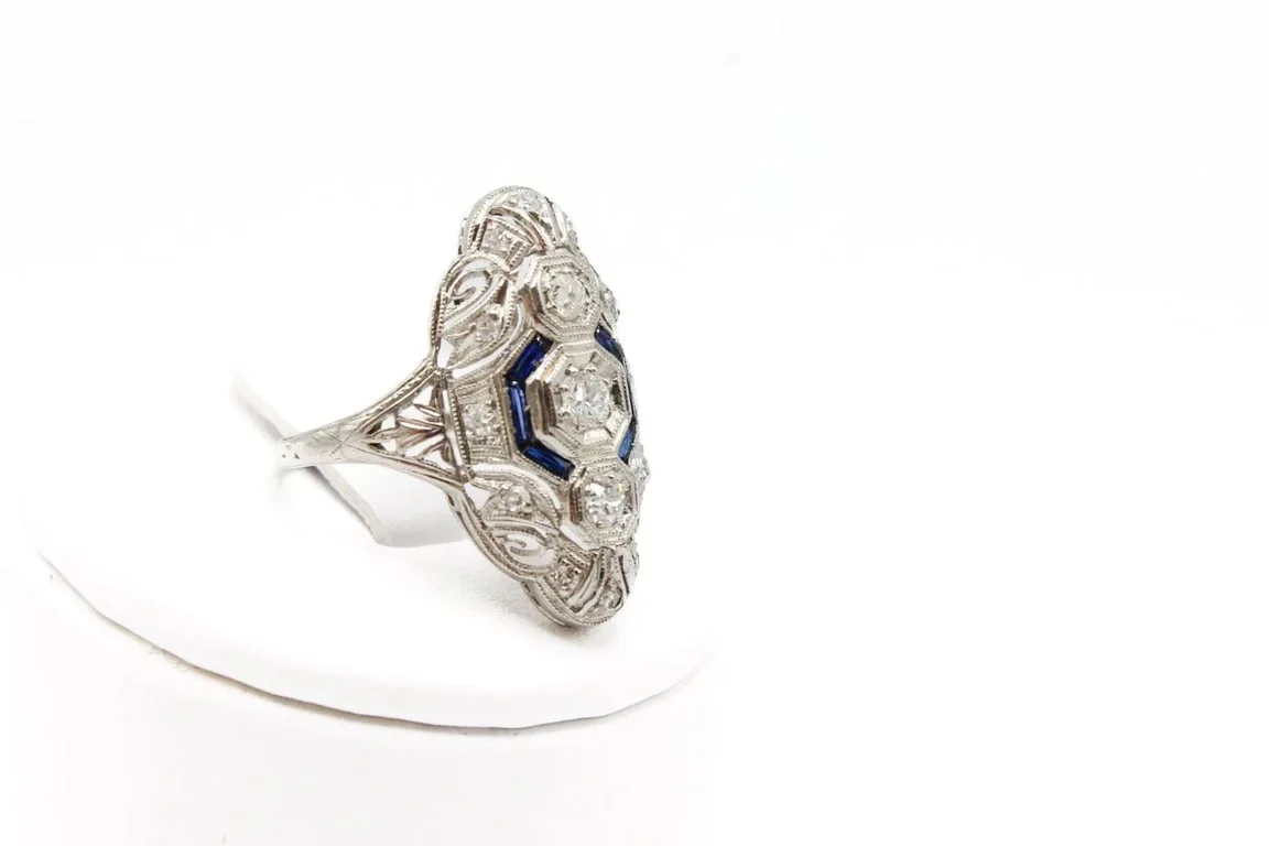 1930 marquise ring platinum and diamonds  - Image 3