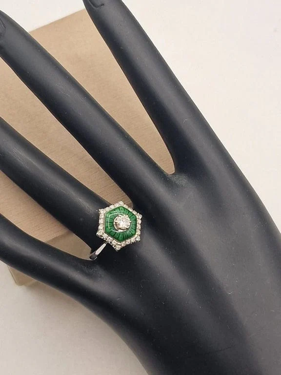 Solitaire ring in white gold and enamel, adorned with a diamond.  - Image 3