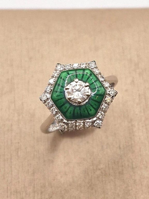 Solitaire ring in white gold and enamel, adorned with a diamond.  - Image 6