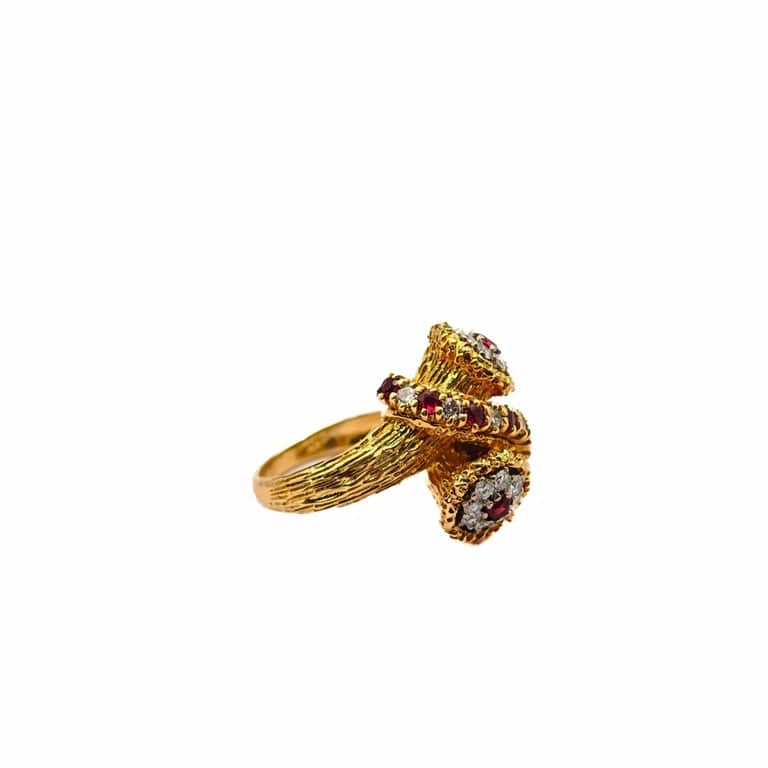 Yellow Gold ring with Diamonds and Ruby - Image 3