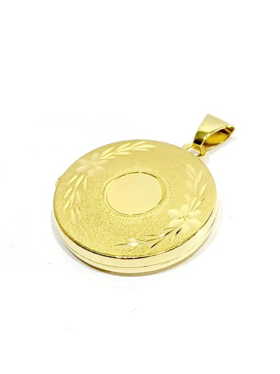 Gold photo pendant - Image 5