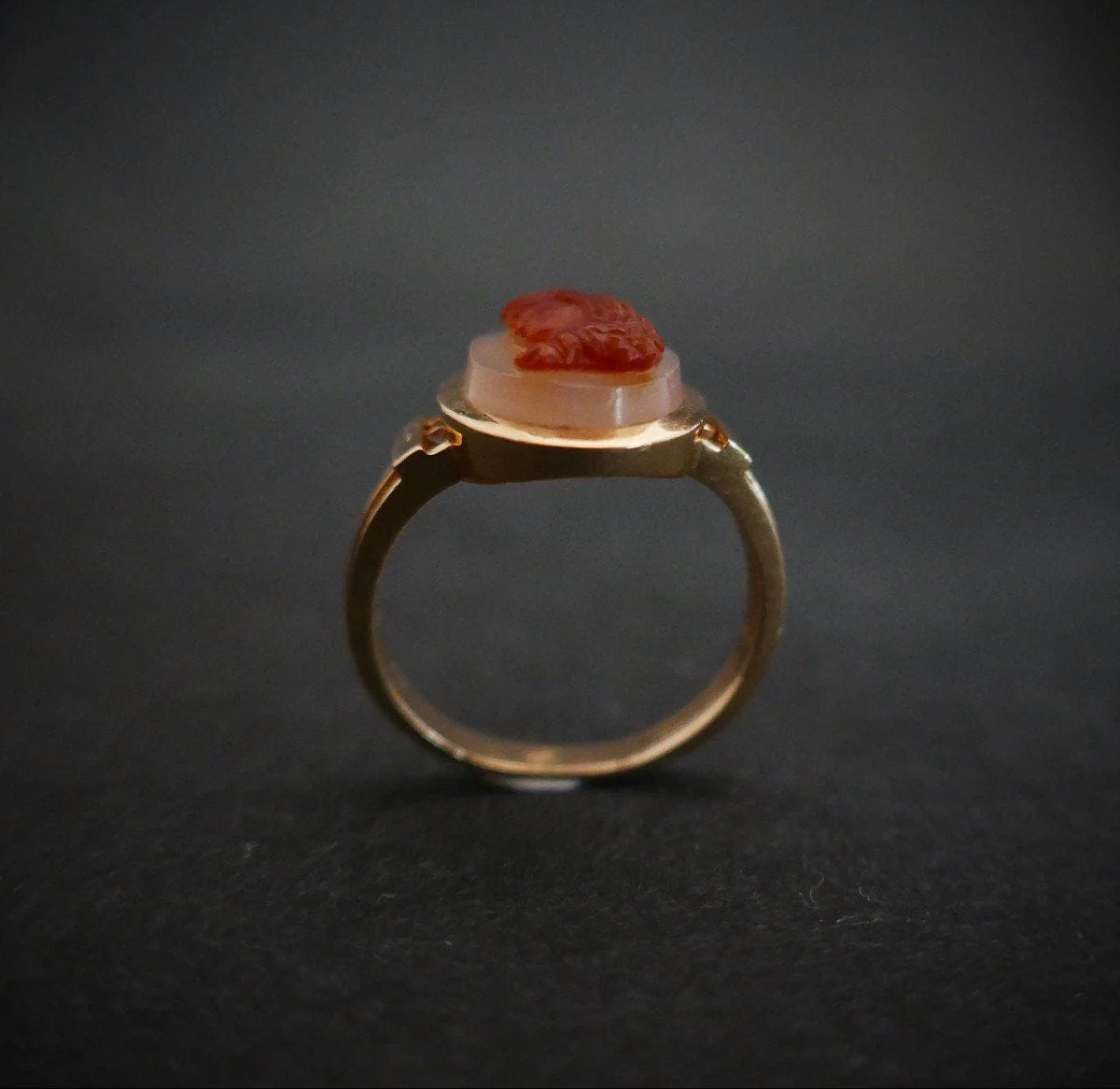Signet Ring cameo - Image 4