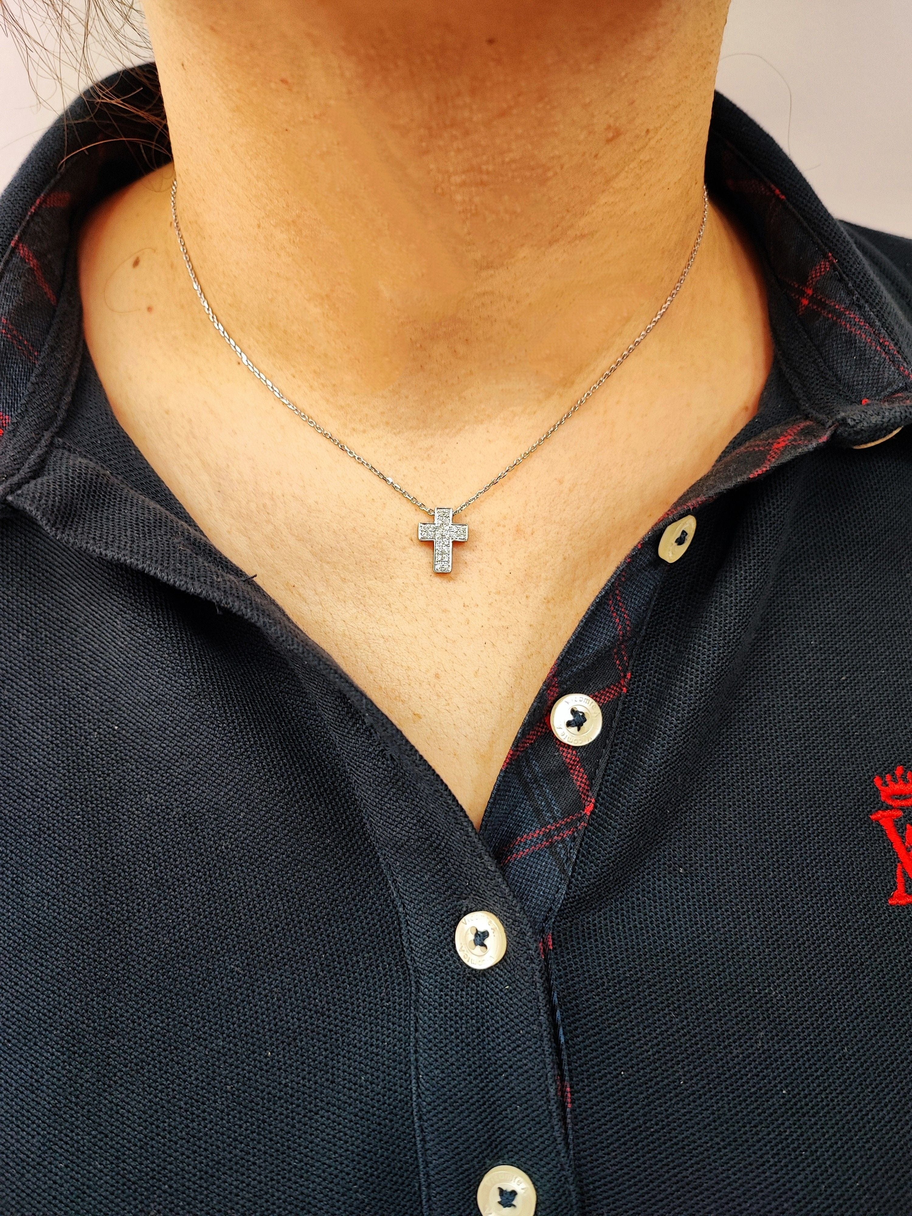 Cross on chain, white gold and diamonds - Image 2
