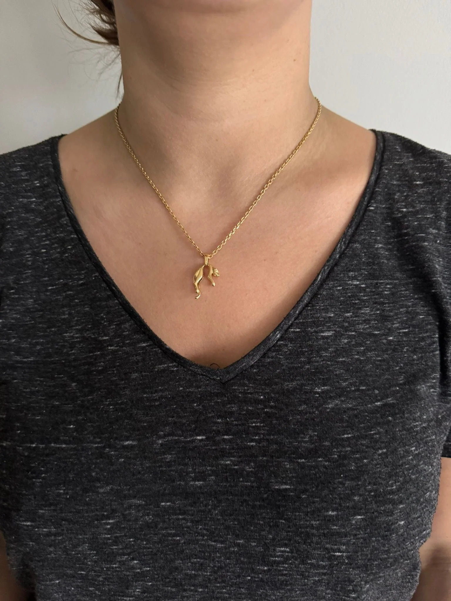 Yellow gold cheetah pendant - Image 2