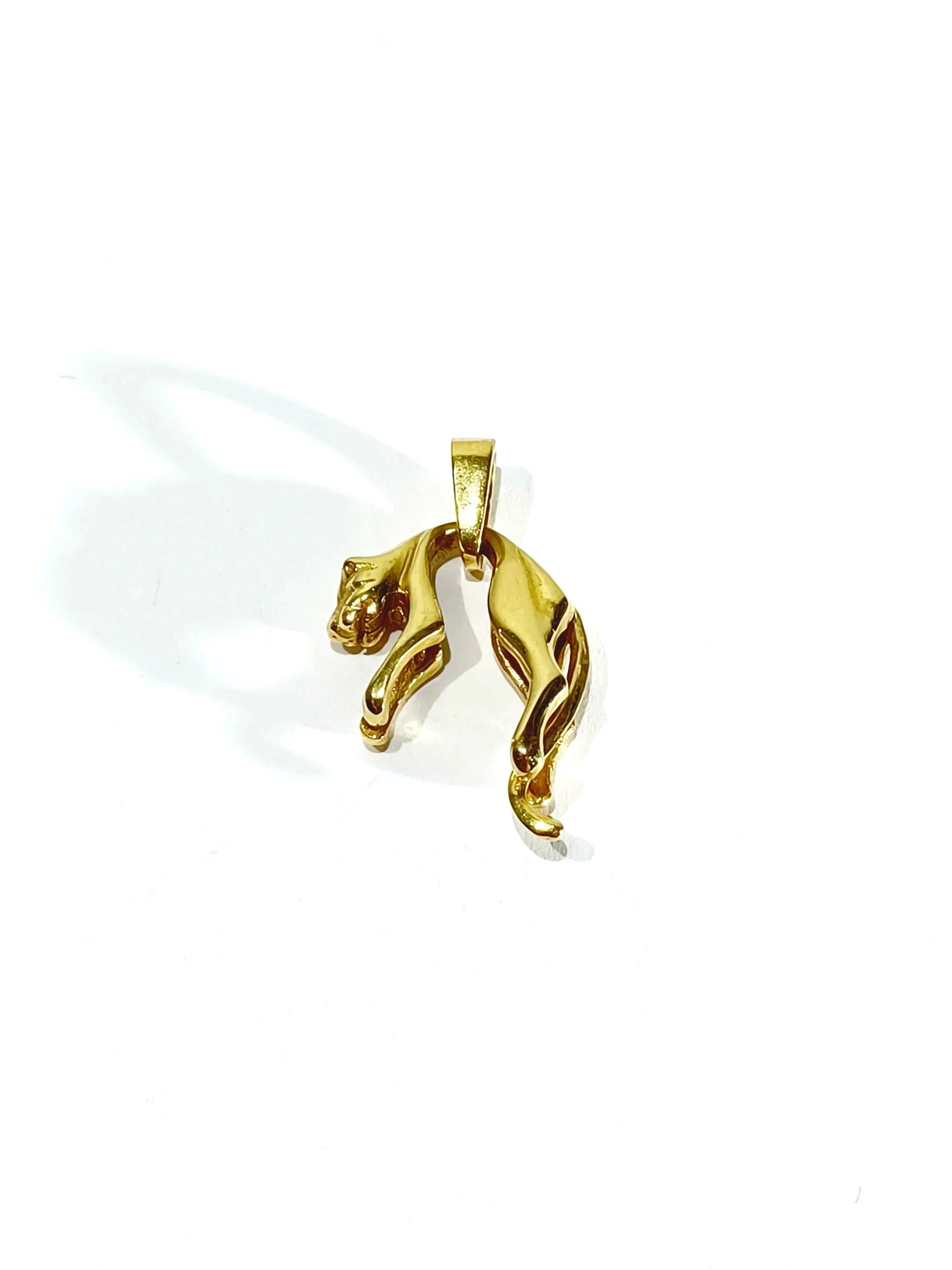 Yellow gold cheetah pendant - Image 9
