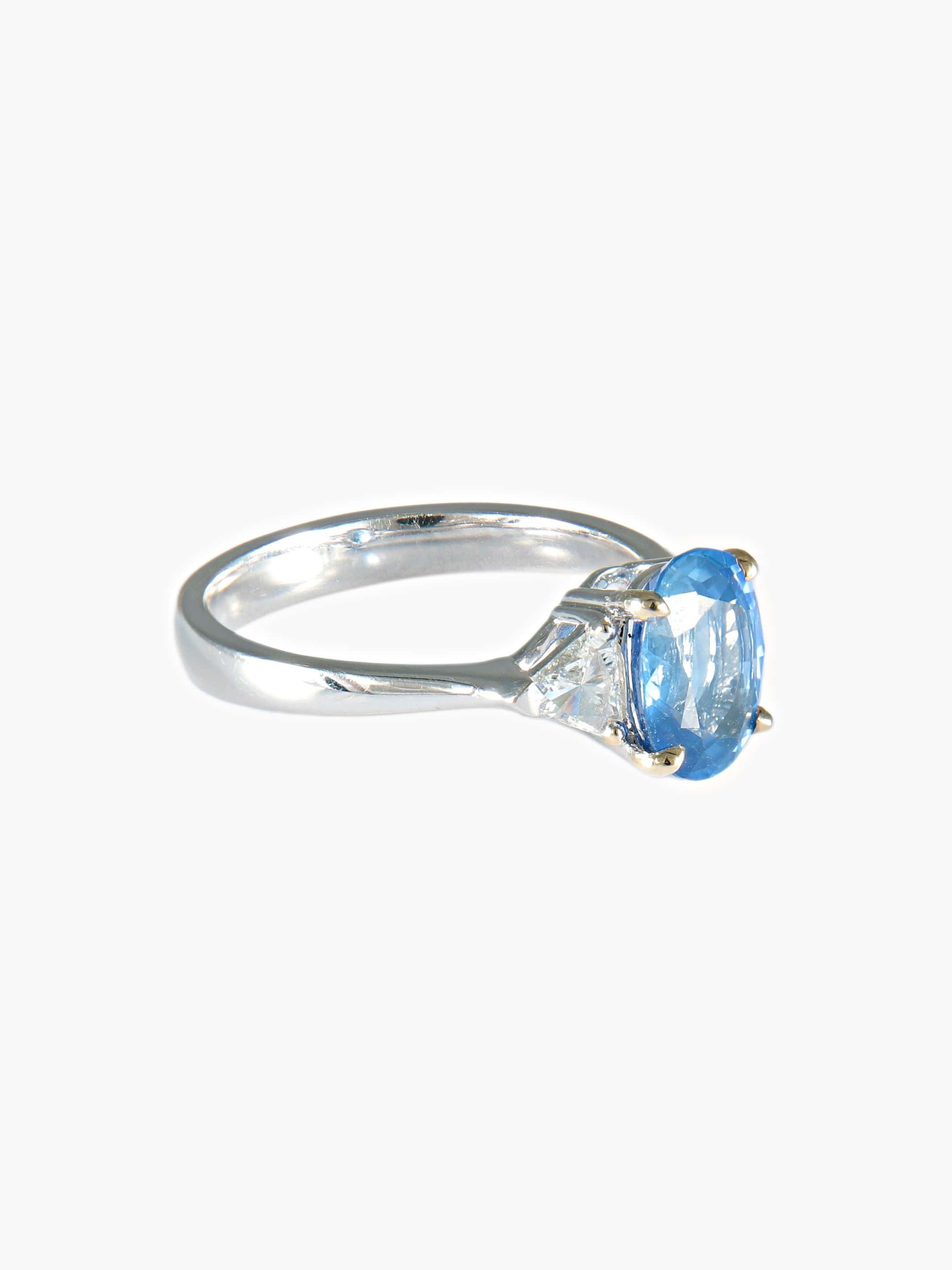 Sapphire and Diamond Ring - Image 3