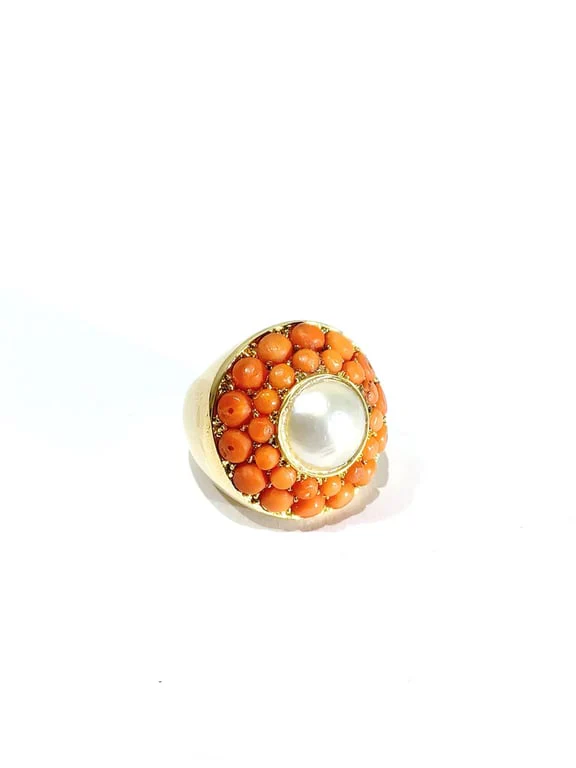 Coral pearl ring with central pearl in 18-carat yellow gold - Image 5