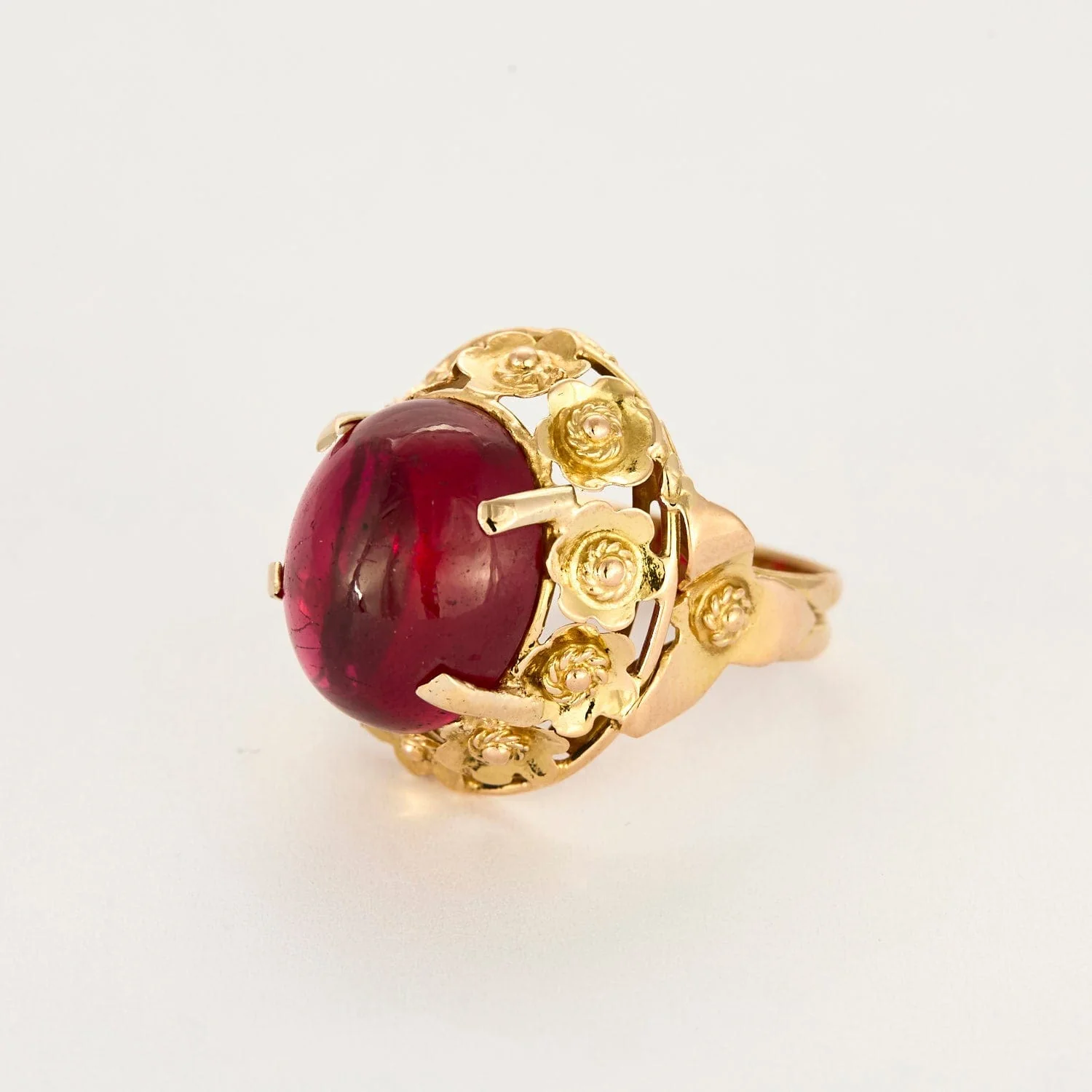 Rubicelle Yellow Gold Ring - Image 4