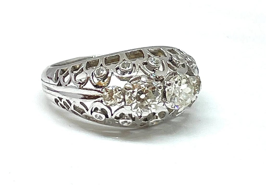 Old openwork ring in white gold and diamonds - Image 3