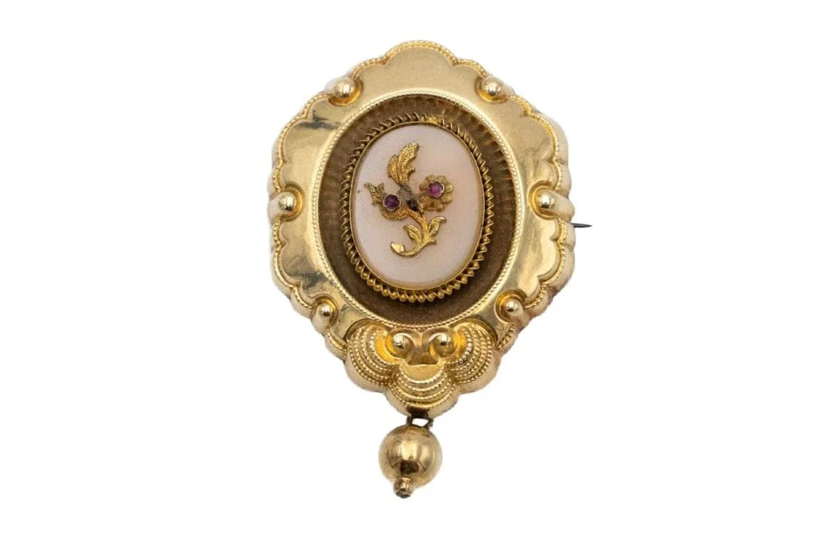 Antique Biedermeier brooch from the 1840s 