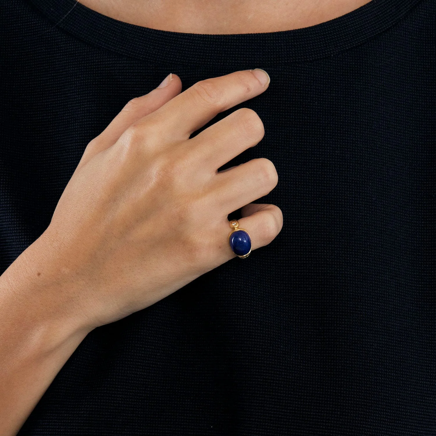 Yellow gold Thousand and One Night ring - Image 7