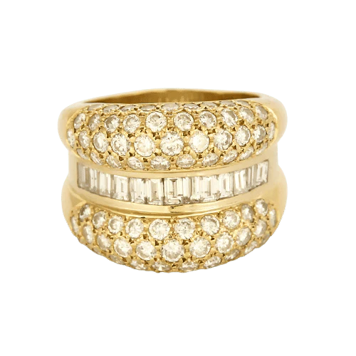 Les Deux Mondes ring in yellow gold and diamonds 