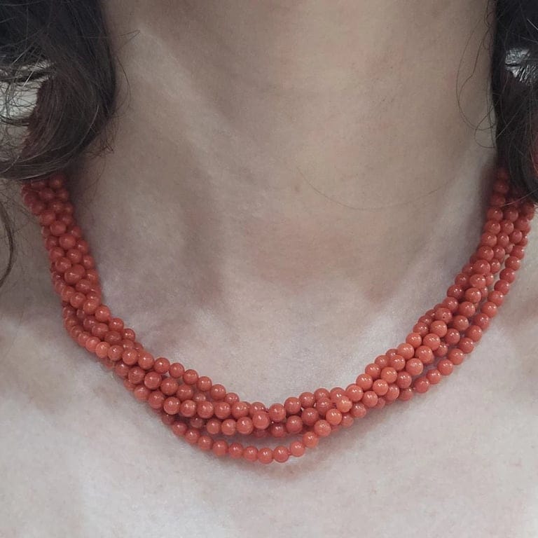 Coral necklace - Image 2