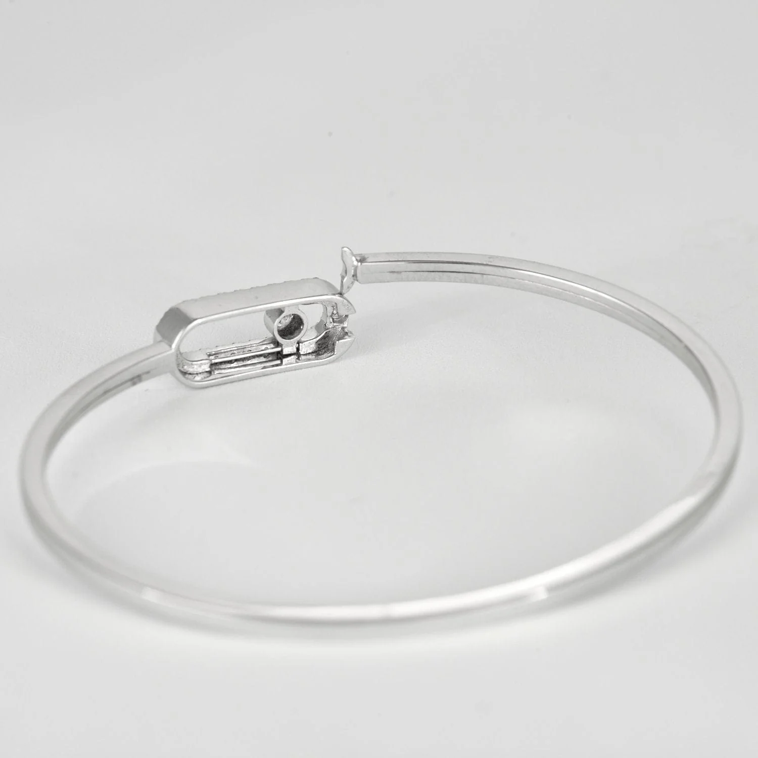 MESSIKA - FLEX MOVE UNO white gold bangle bracelet - Image 4