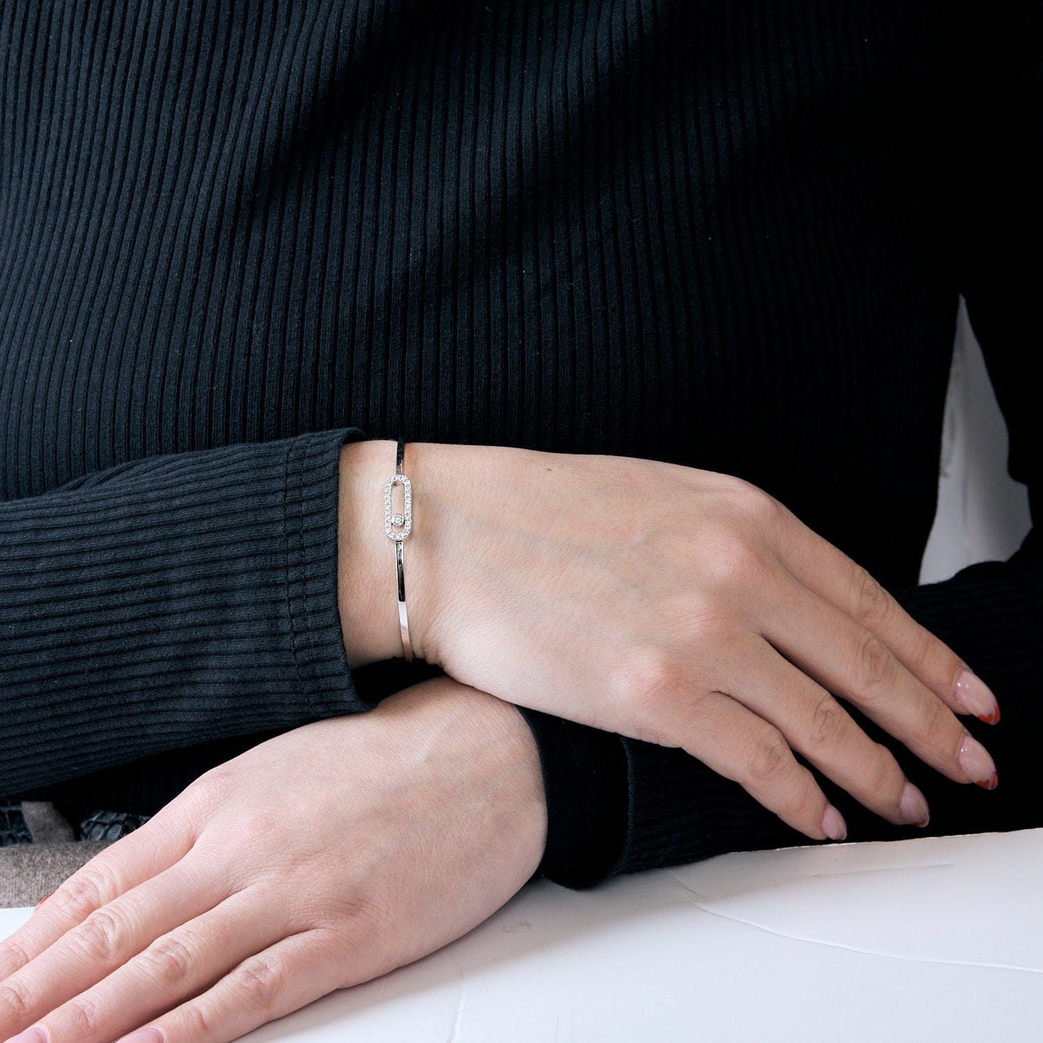 MESSIKA - FLEX MOVE UNO white gold bangle bracelet - Image 5