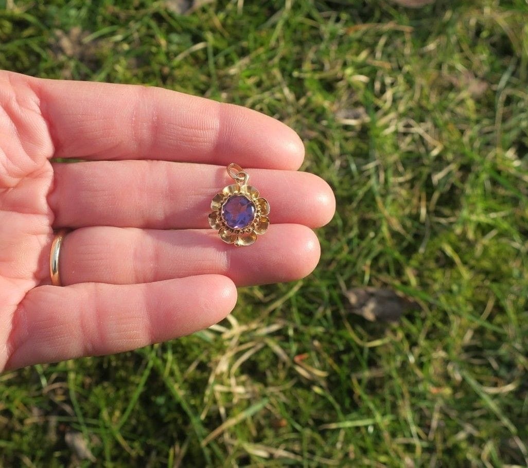 19th century rose gold amethyst flower pendant - Image 6