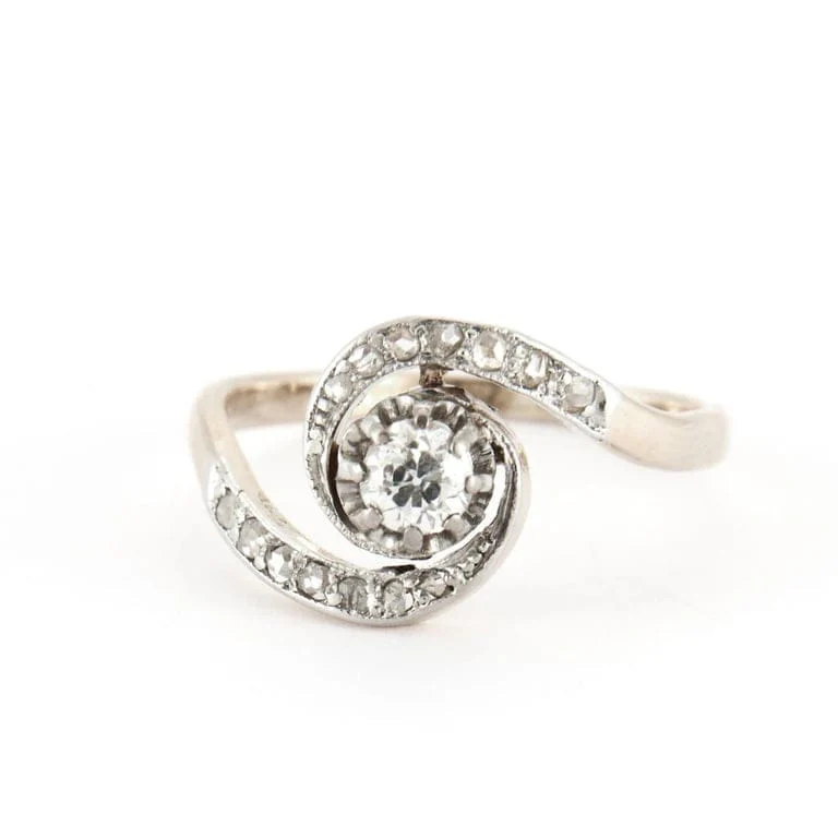 Tourbillon Ring in 2 Golds & Diamonds
