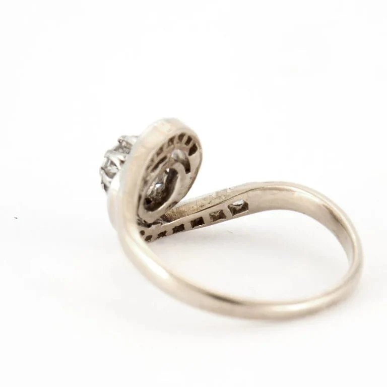 Tourbillon Ring in 2 Golds & Diamonds - Image 10