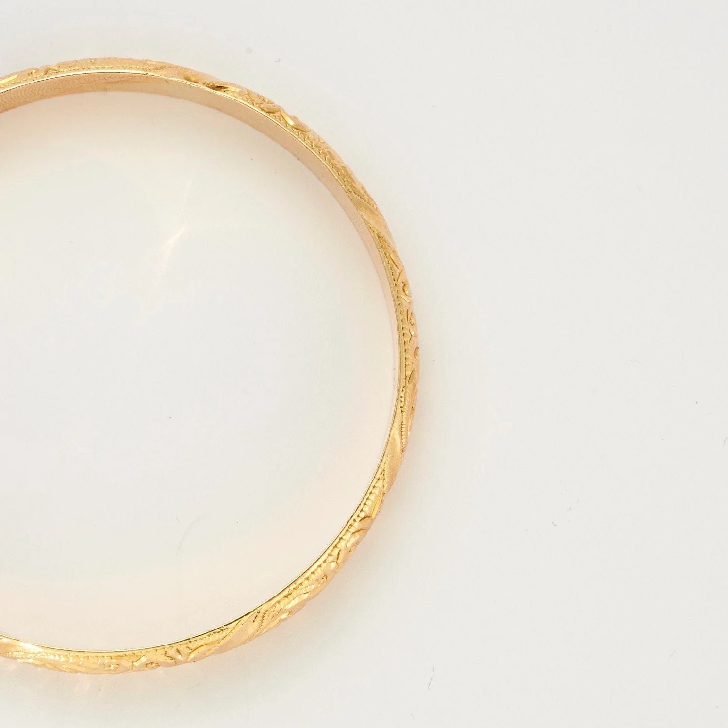 Yellow gold bangle bracelet - Image 4
