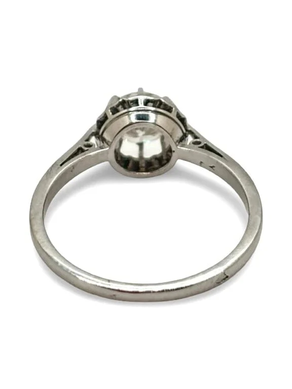 Solitaire platinum and 0.75 ct diamond  - Image 5