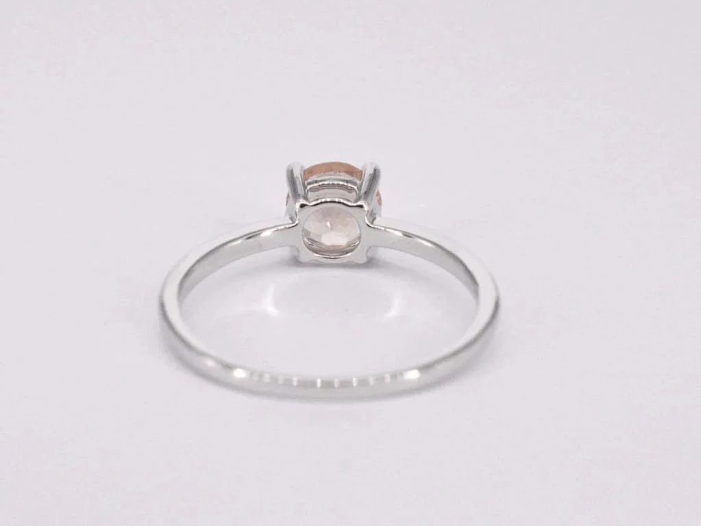 White gold ring with morganite - Image 5