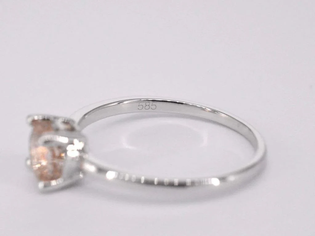 White gold ring with morganite - Image 8