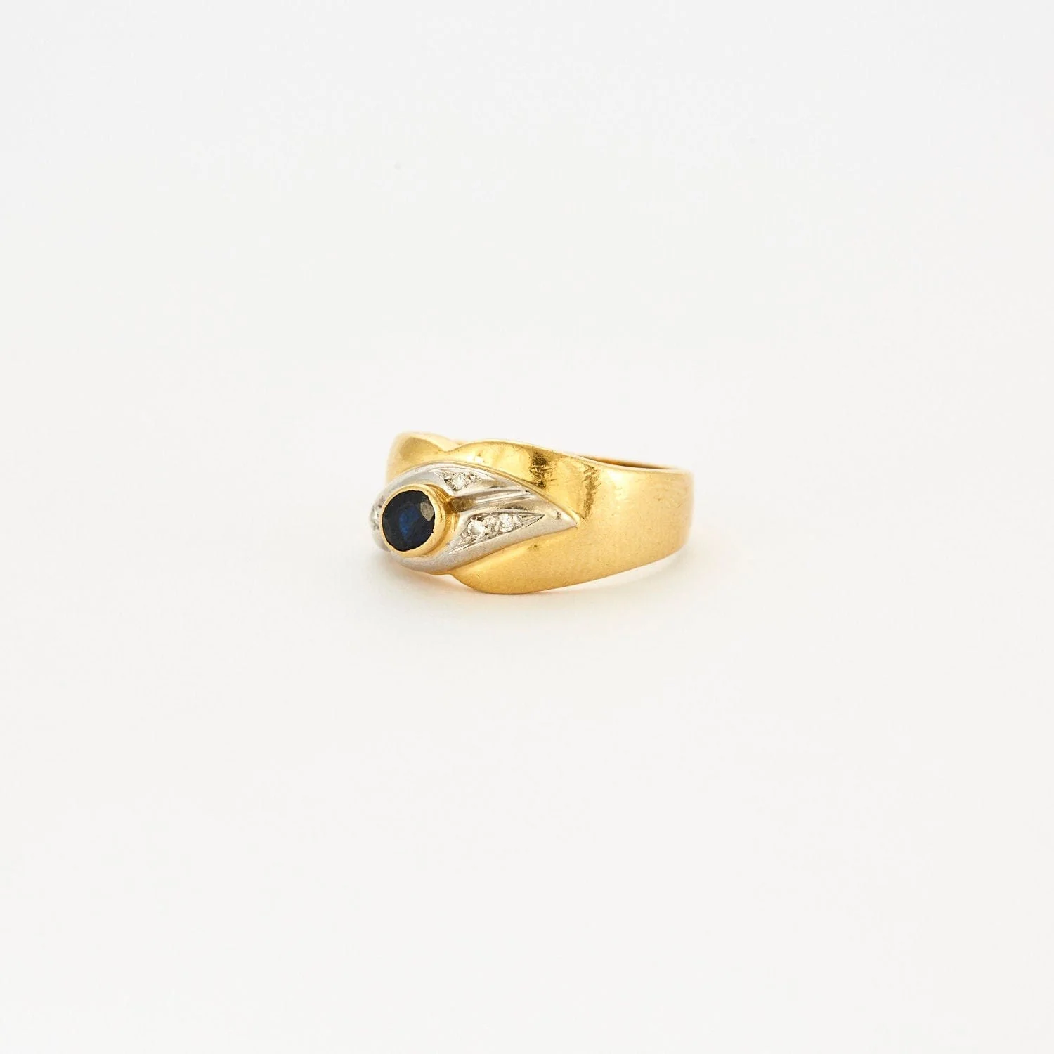 Sapphire diamond leaf ring - Image 2
