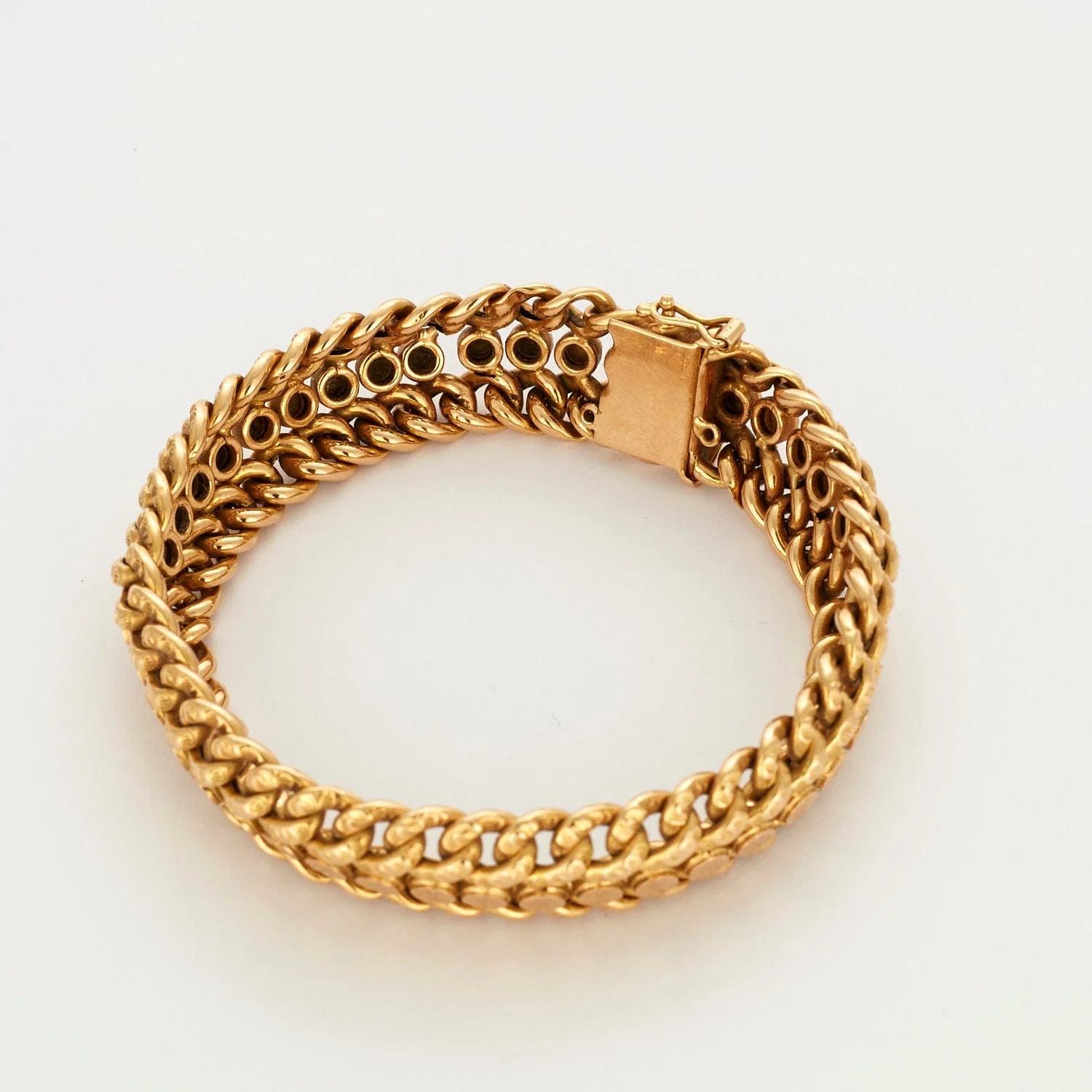 Yellow gold braided bracelet - Image 2