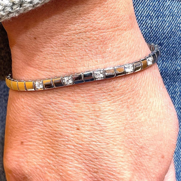 White Gold and Diamond Bracelet - Image 3