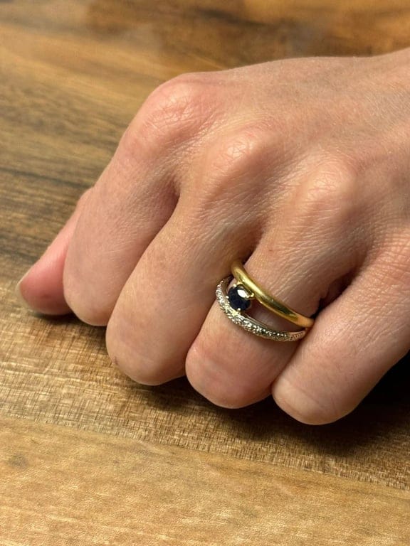 Diamond & sapphire ring - Image 15