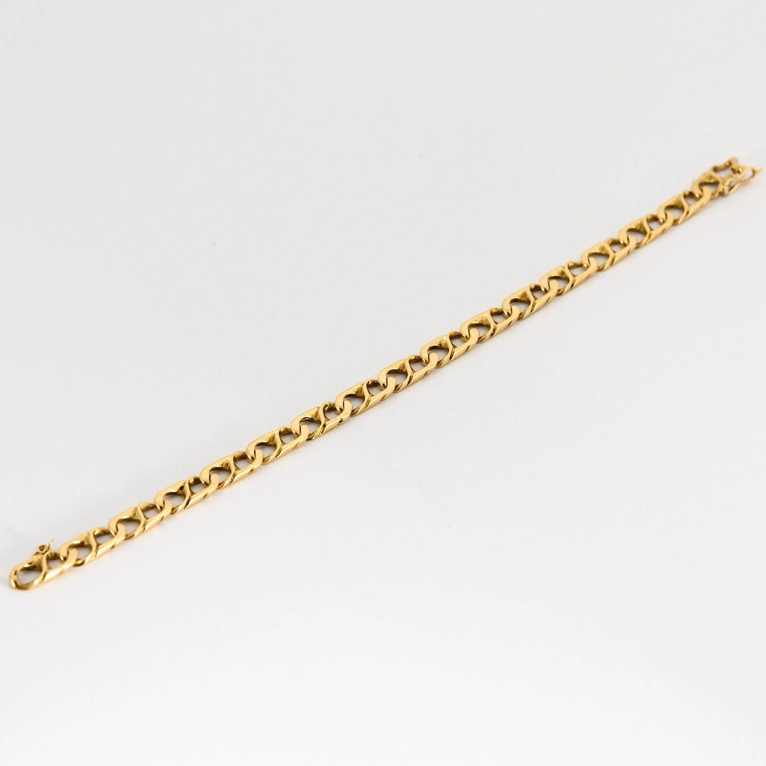 Yellow gold curb chain - Image 5