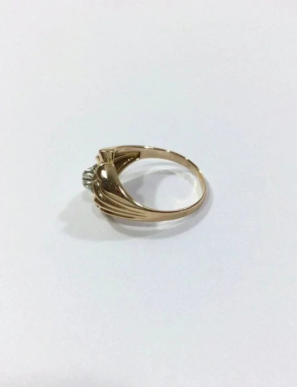Rose Gold Diamond Ring - Image 7