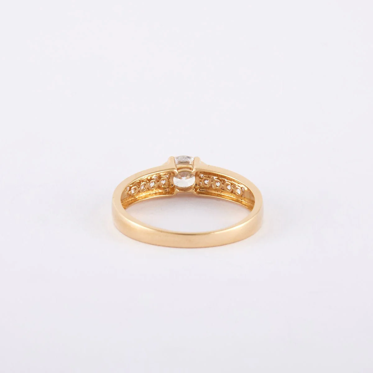 Solitaire ring in yellow gold, diamond - Image 6