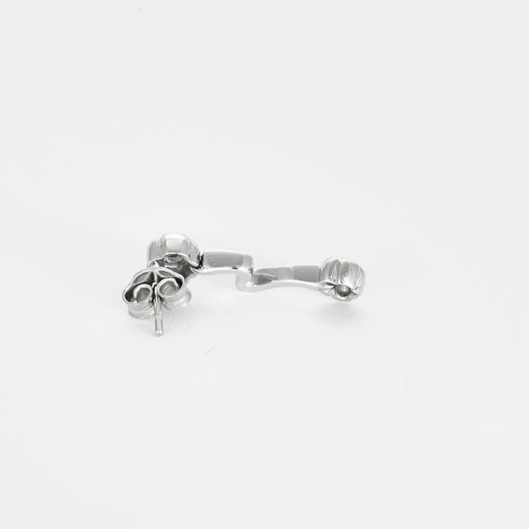 White gold and diamond earrings - Image 4