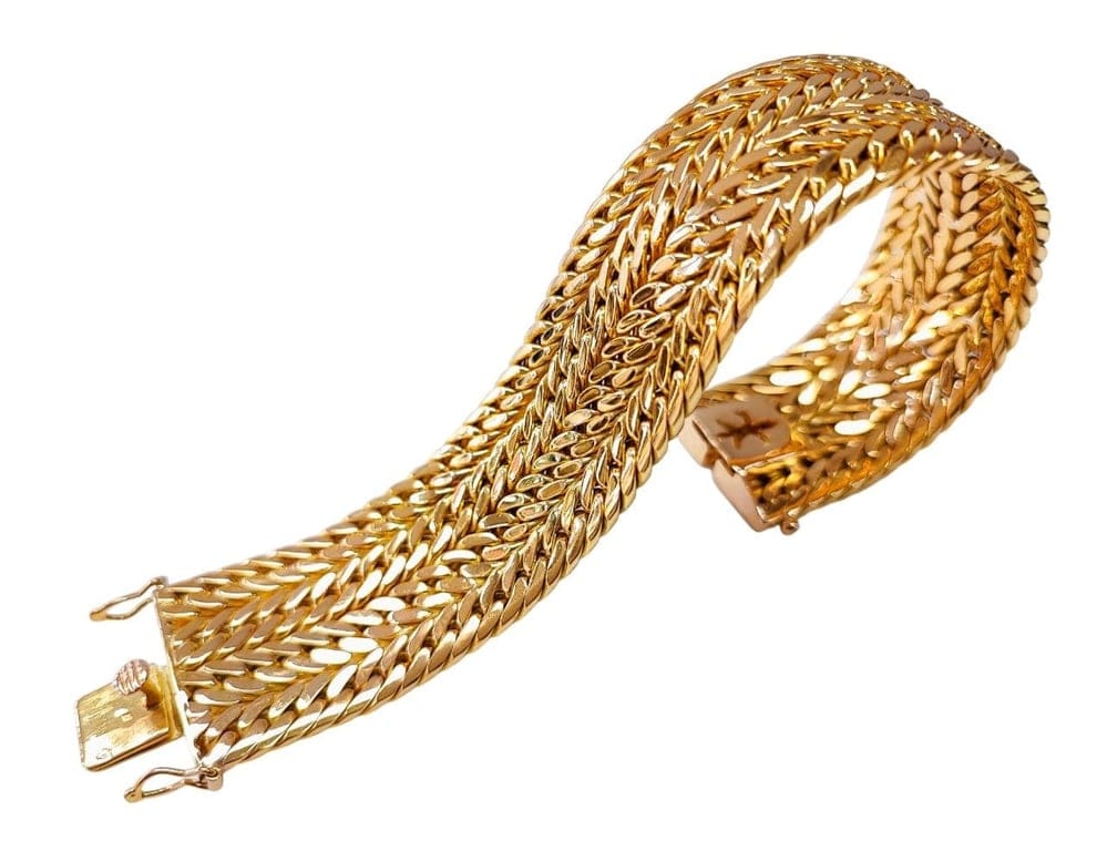 Yellow gold cuff bracelet