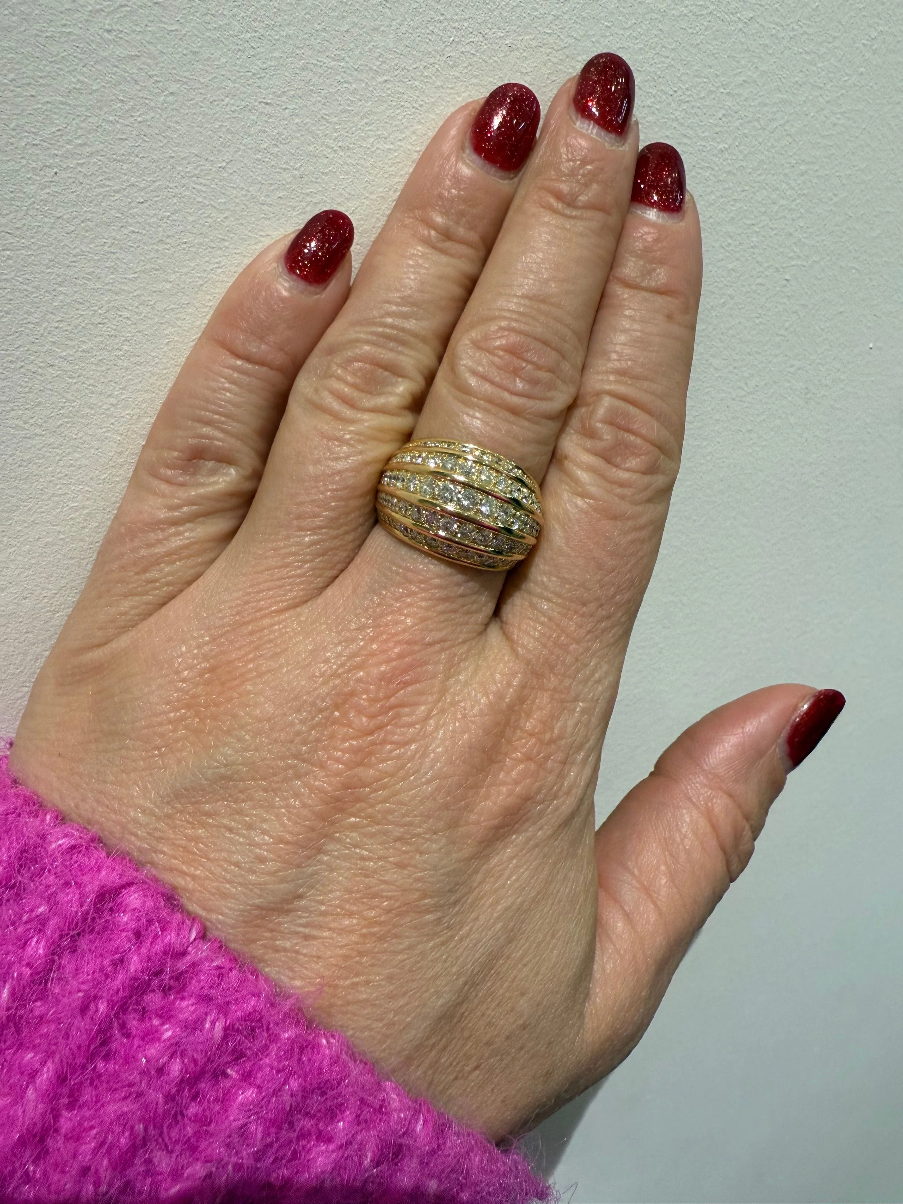 Yellow gold and diamond ring - Image 9