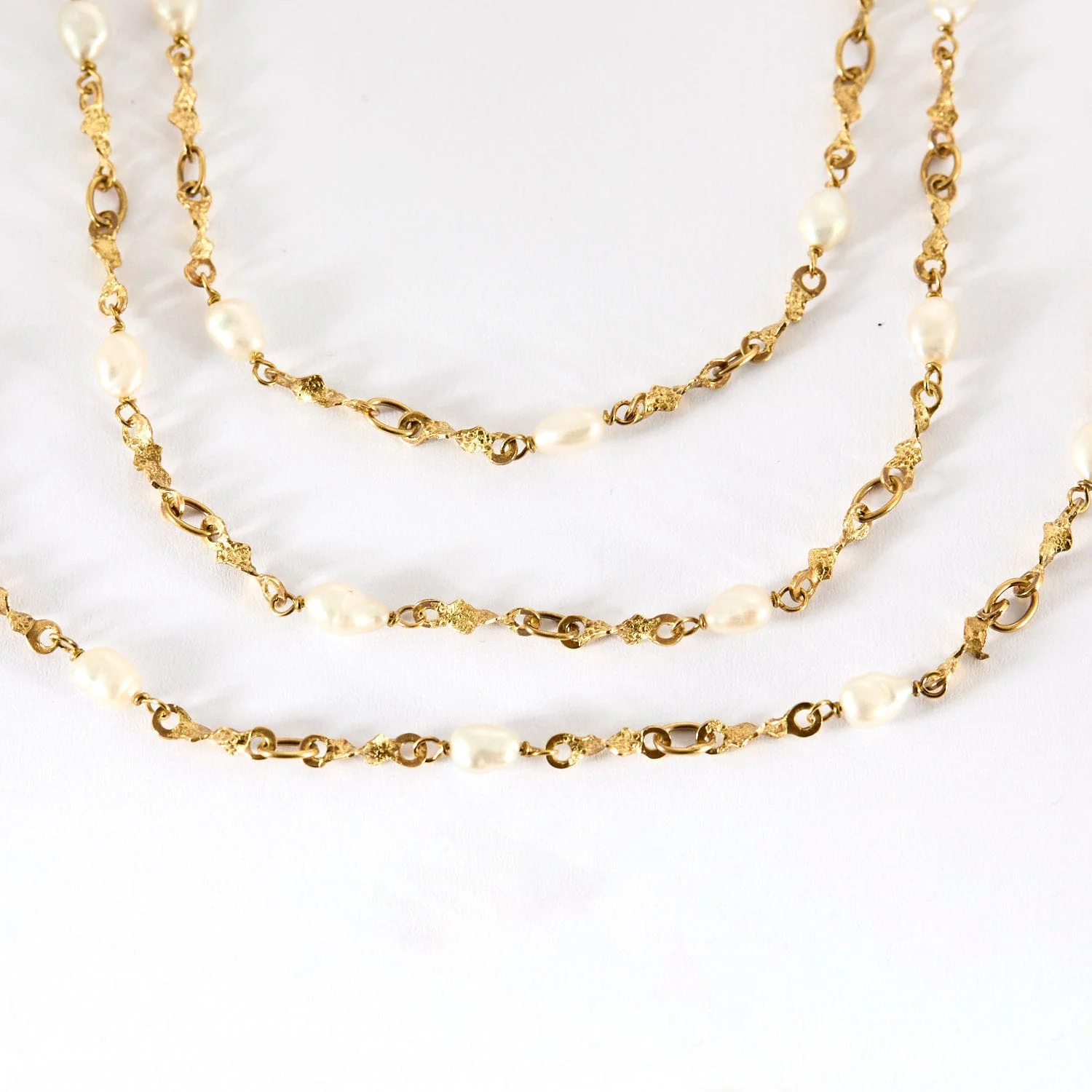 Rococo necklace yellow gold and white gold - Image 3