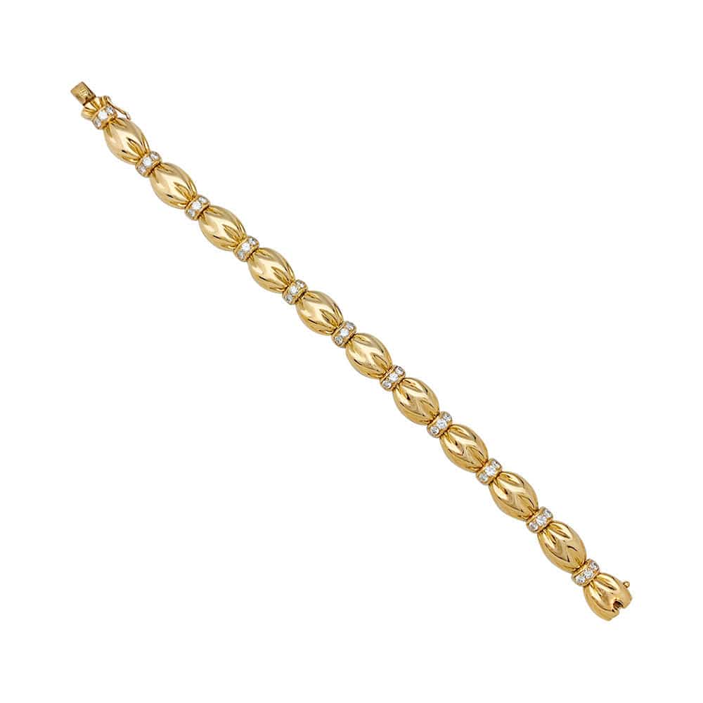 Van Cleef & Arpels bracelet, “Drapé”, yellow gold, diamonds. - Image 5
