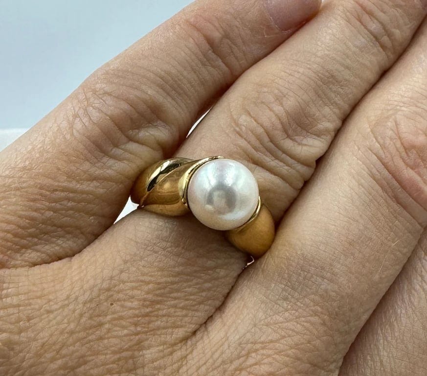 Yellow gold pearl ring - Image 2