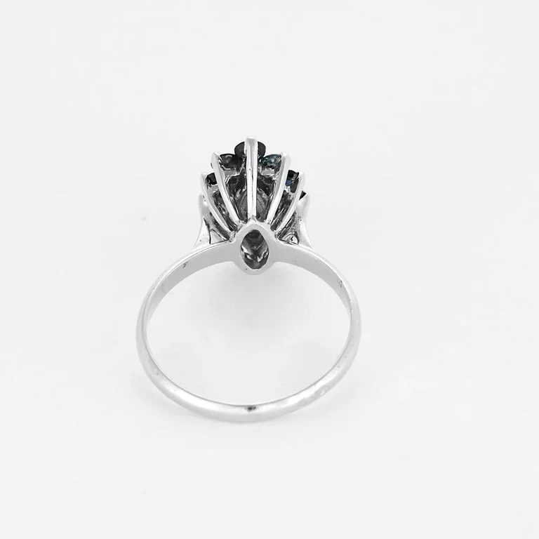 La Marquise Prestige ring in white gold, diamonds  - Image 6