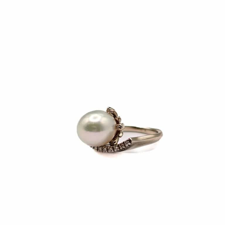 White gold ring, pearl and diamond - Image 3
