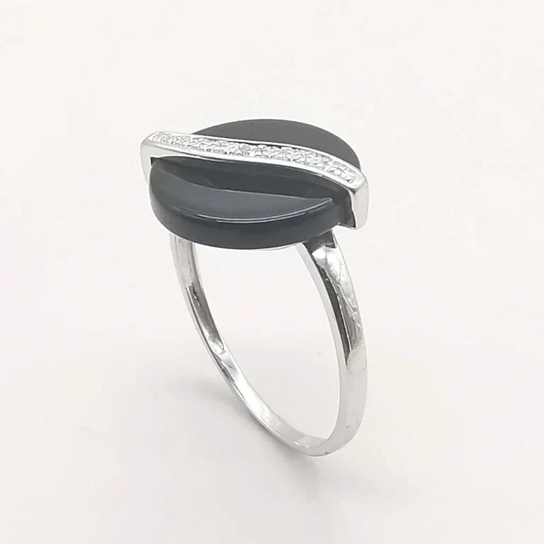 Onyx & diamond gold ring - Image 3